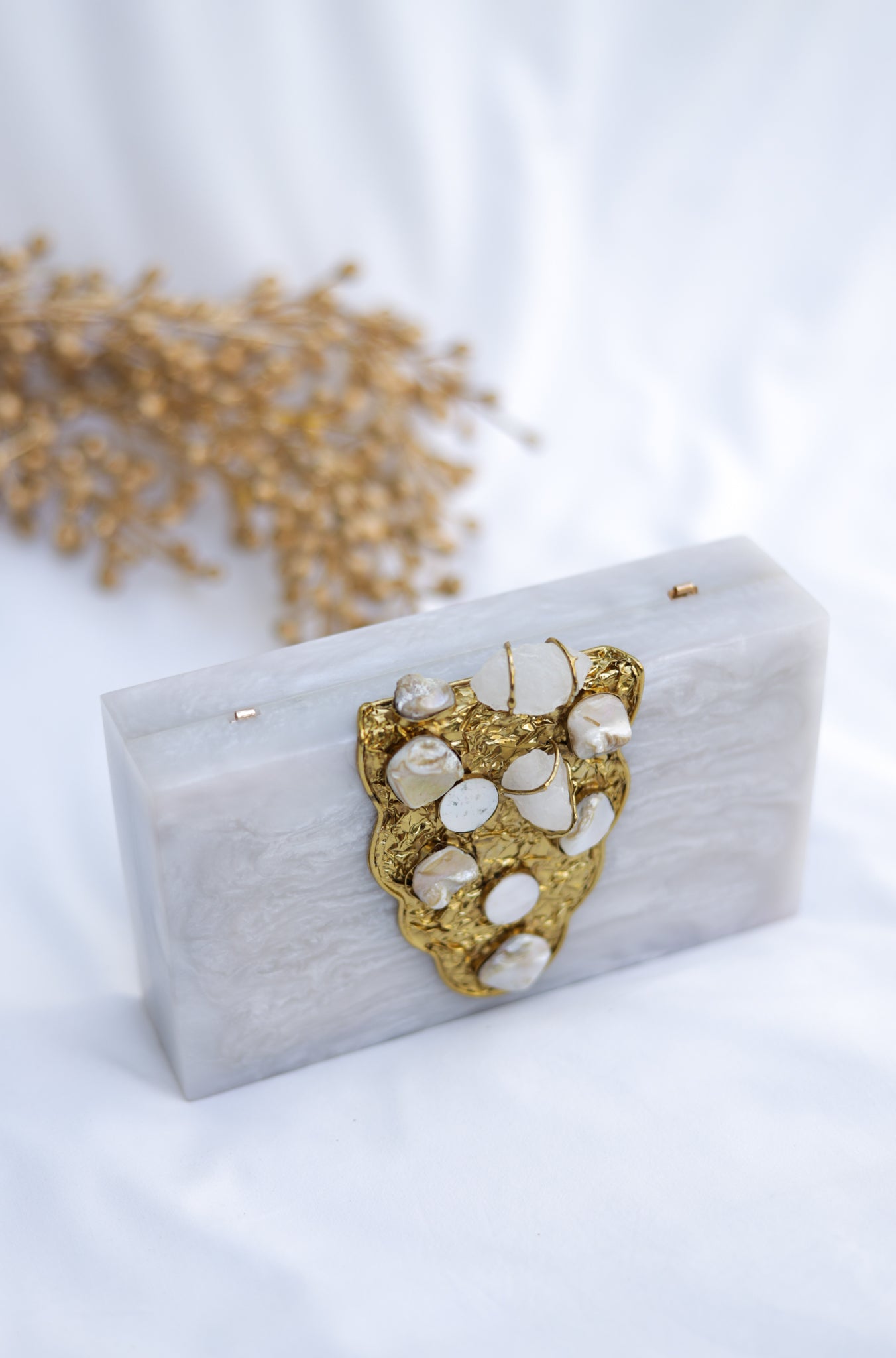 Captivate with Charm Clutch (Cream)