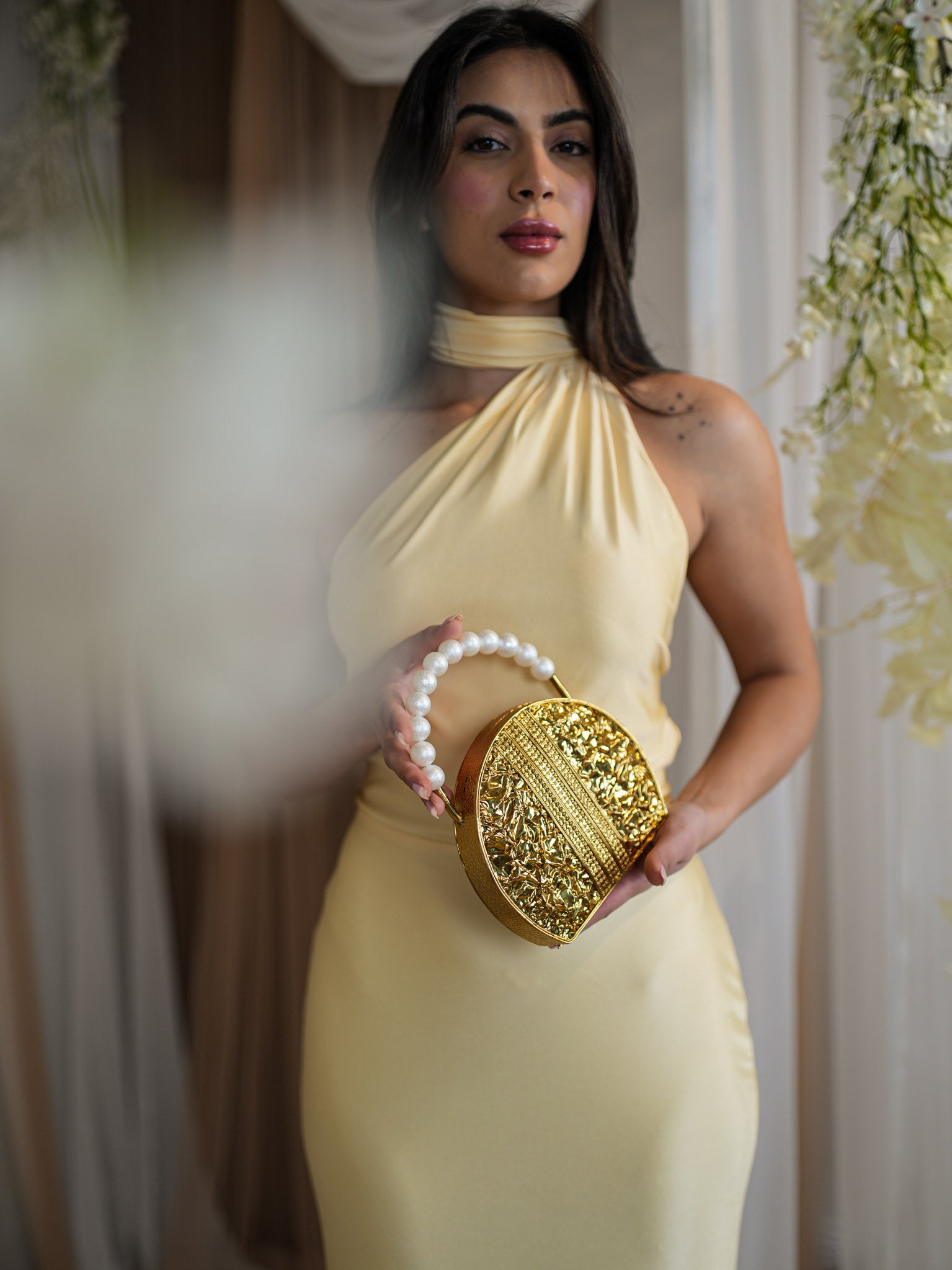 The Pearl Affair Clutch