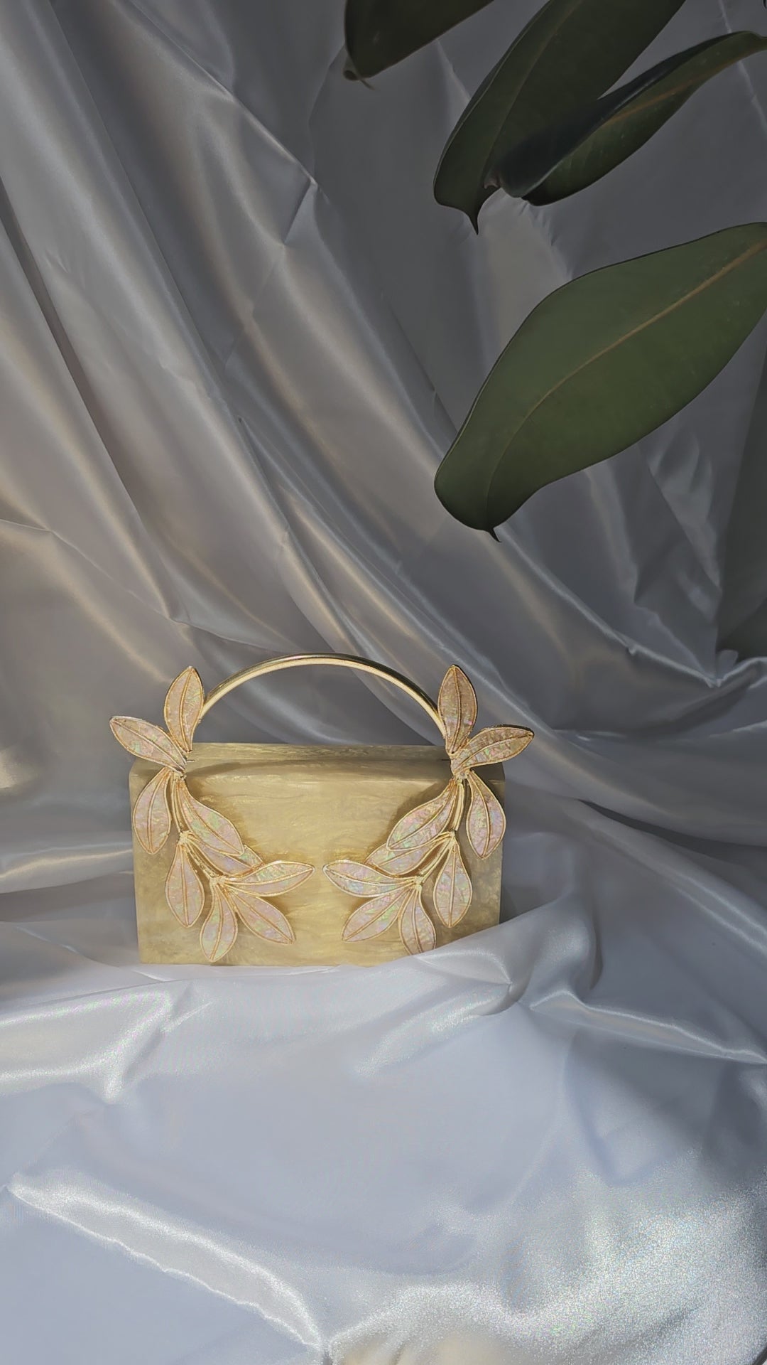 Butter Bloom Clutch