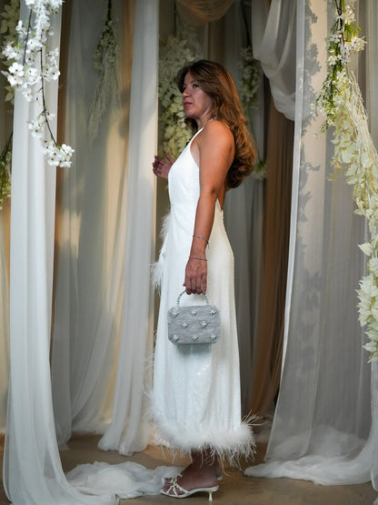 Beyond the Ordinary Clutch (Gray)