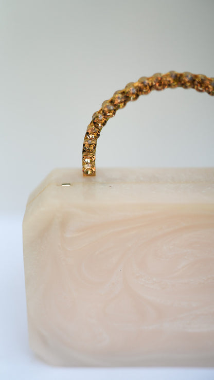 Beyond the Ordinary Clutch (Cream)