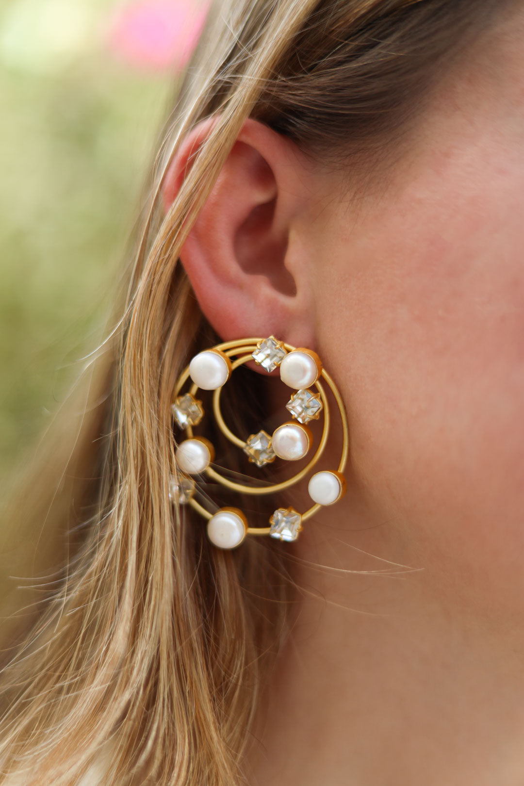 Gold Gemstone Earrings, Glimmering Gems Pearl Earring, Selomenika