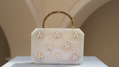 Beyond the Ordinary Clutch (Cream)